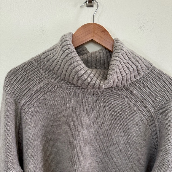 Brochu Walker Orion Turtleneck Sweater - Picture 4 of 7